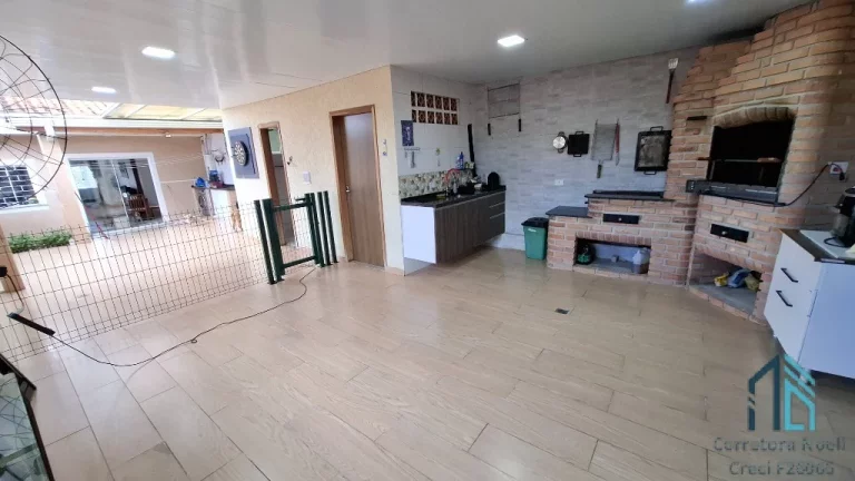 Imagem Casa 03 quartos c/suíte, área de lazer, churrasqueira, 04 vagas no Bairro Alto em Curitiba PR