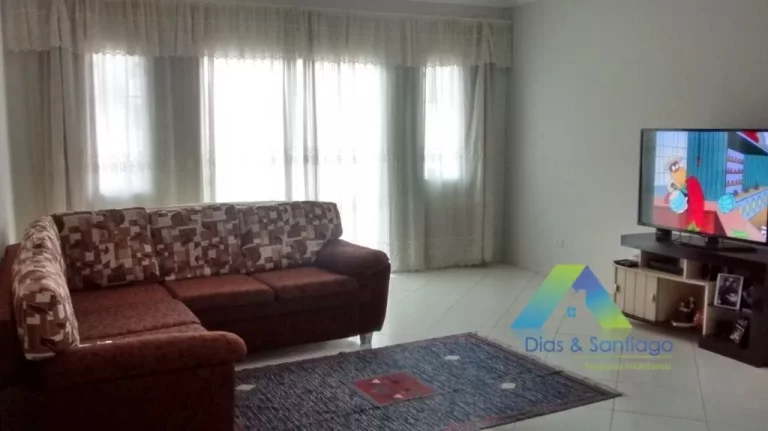 Foto do imóvel DIADEMA Sobrado recém reformada, 125M², edícula, 3 dormitórios, 4 vagas, ótima localização e valor
