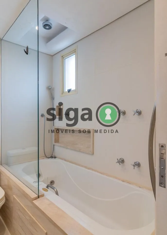 Imagem Oportunidade! Venda de apartamento em Pinheiros com 2 suítes, 2 vagas ,sem mobilia