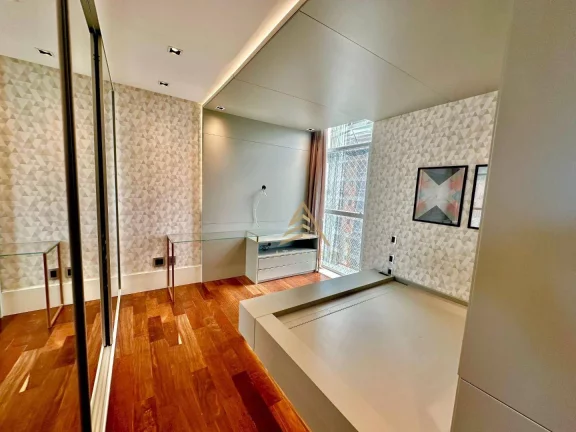 Imagem Cobertura com 4 dormitórios à venda, 400 m² por R$ 8.990.000,00 - Centro - Balneário Camboriú/SC