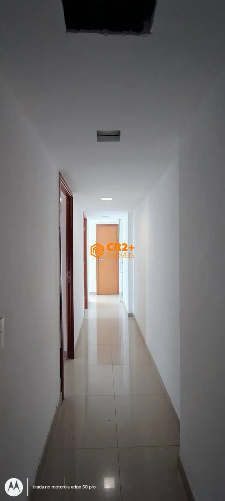 Imagem Vendo apartamento 03 quartos 01 suíte 144m2 02 vagas de garagem em Boa Viagem