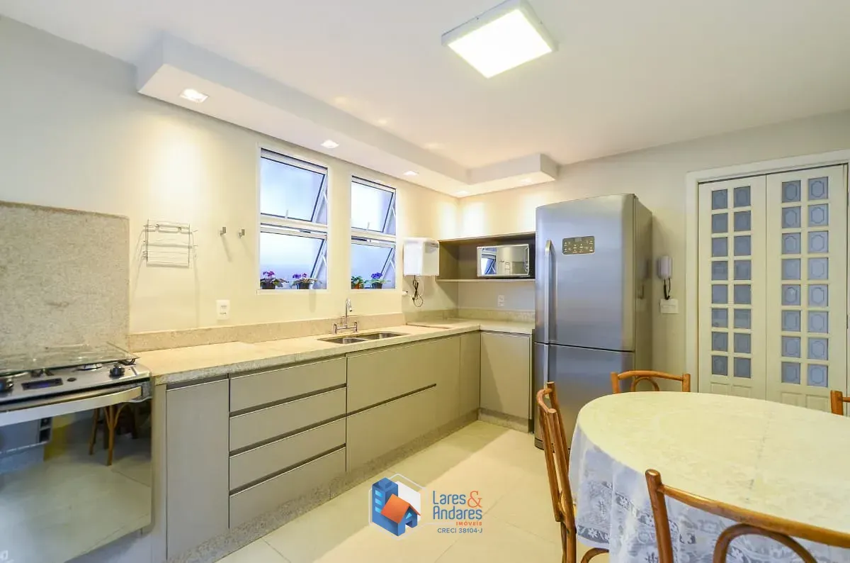 Imagem Casa para venda em Brooklin com 3 quartos, sendo 1 suíte, 200m²