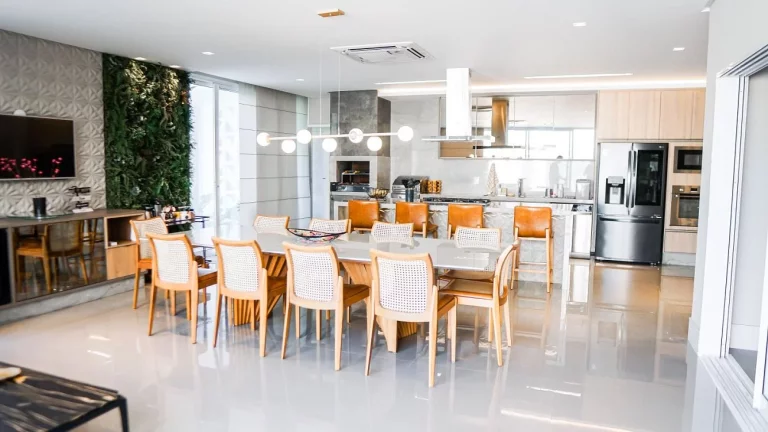 Imagem Luxuosa Casa à Venda no Condomínio Boulevard Lagoa - Porteira Fechada