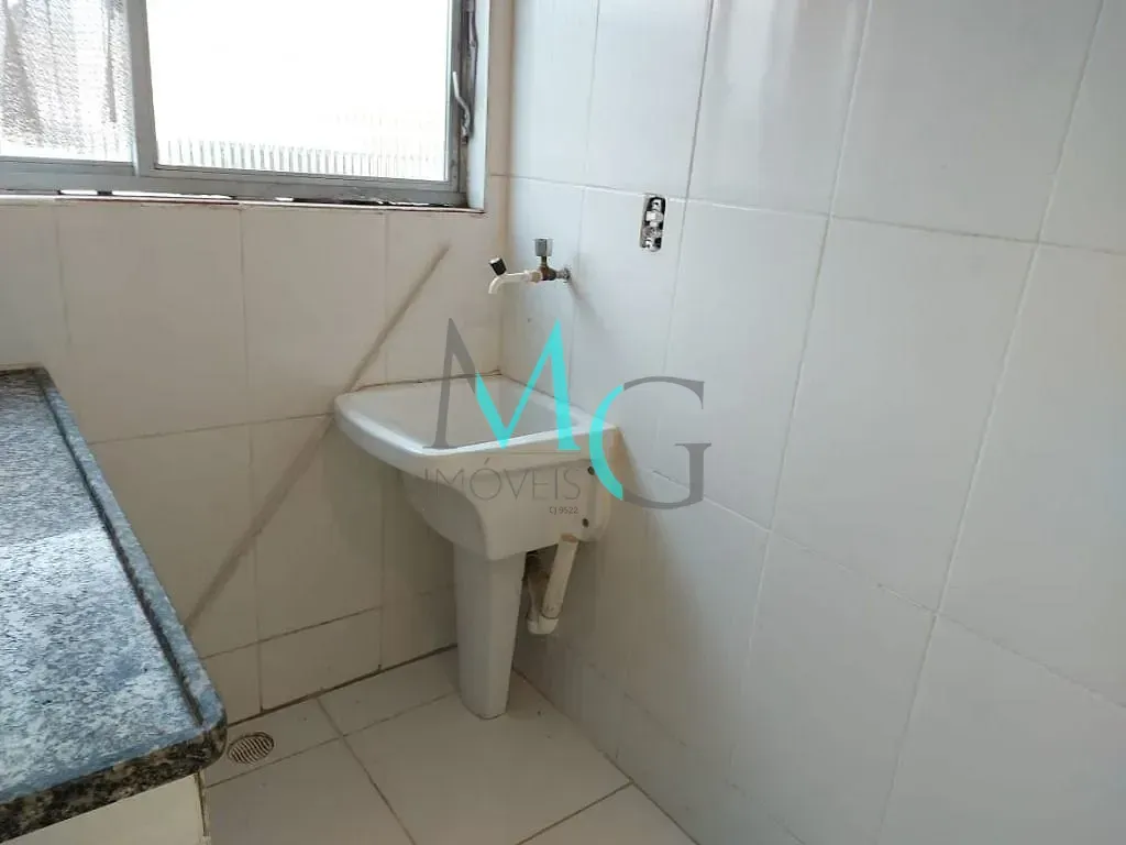 Imagem Apartamento com 2 dormitórios à venda, 42 m² por R$ 110.000,00 - Campo Grande - Rio de Janeiro/RJ