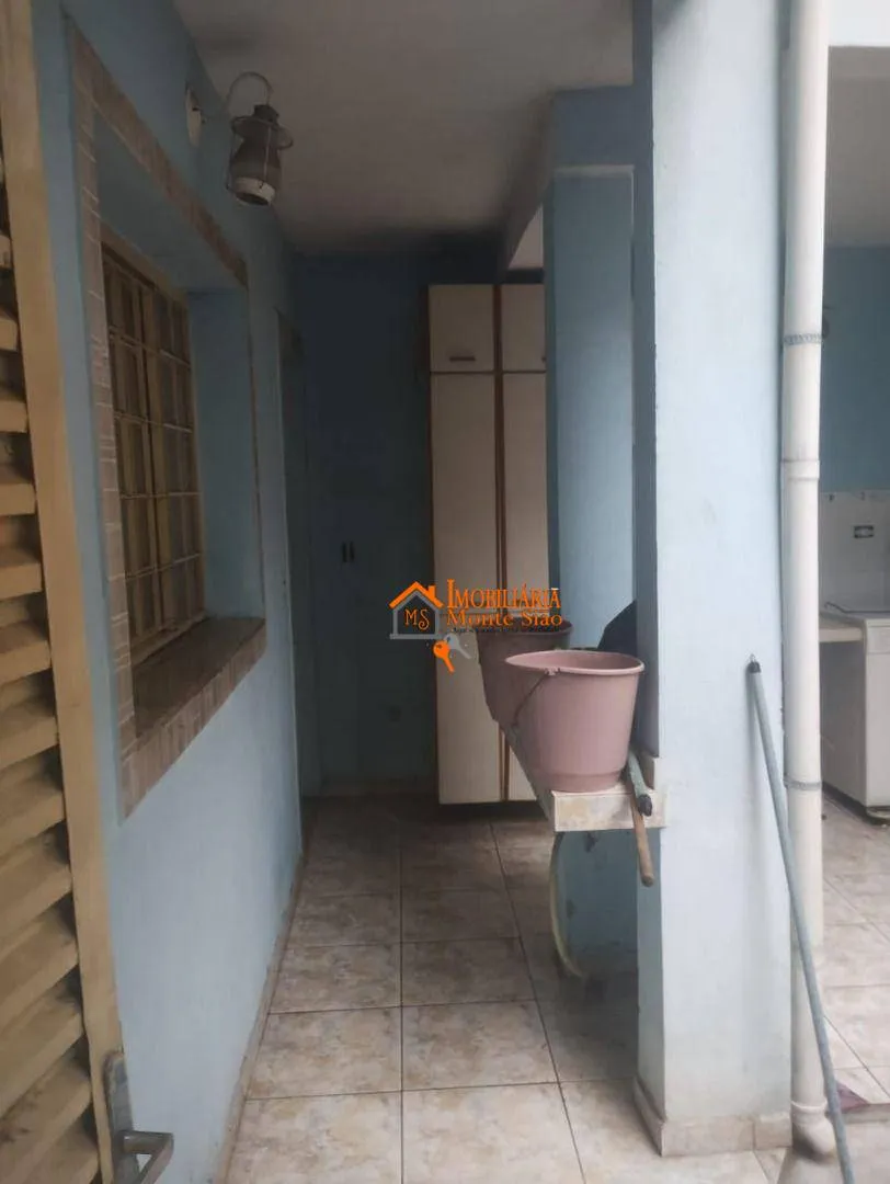 Imagem Sobrado com 4 dormitórios à venda, 196 m² por R$ 950.000,00 - Jardim Las Vegas - Guarulhos/SP