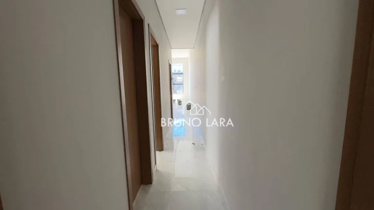 Imagem Casa a venda em Betim MG / bairro Niterói