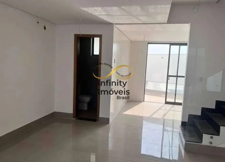 Imagem Casa à venda no bairro Caiçaras - Belo Horizonte/MG