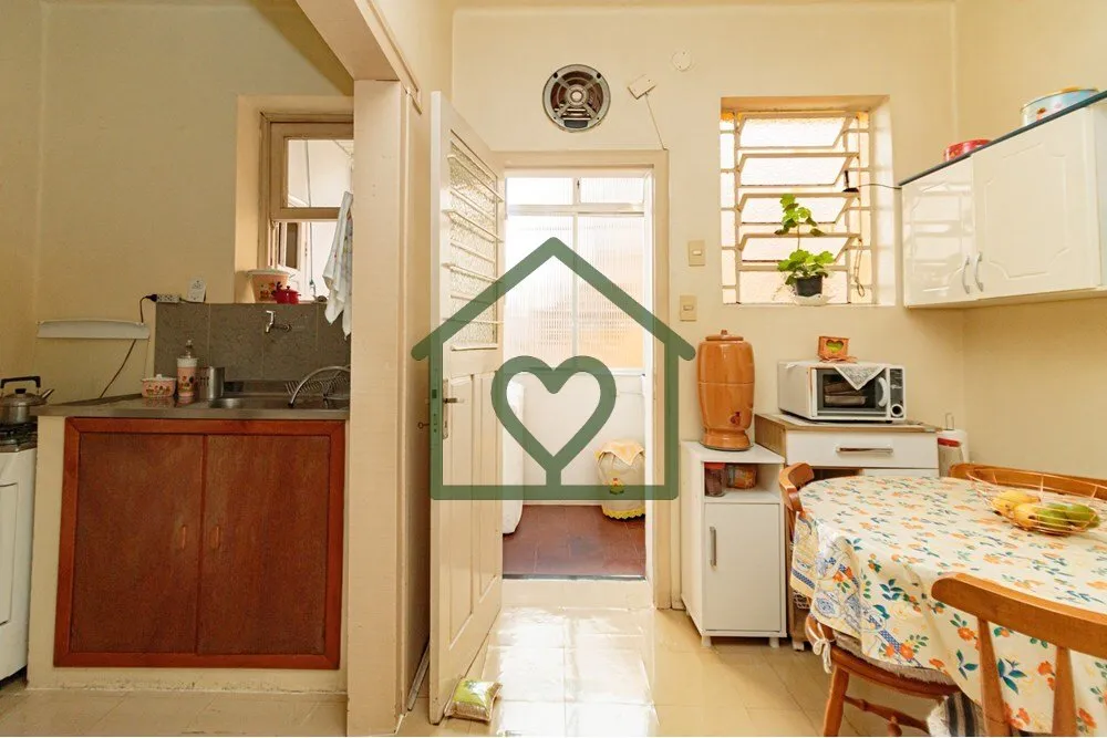 Imagem Aproveite a oportunidade de adquirir este espaÃ§oso apartamento Ã  venda em Porto Alegre, no coraÃ§Ã...