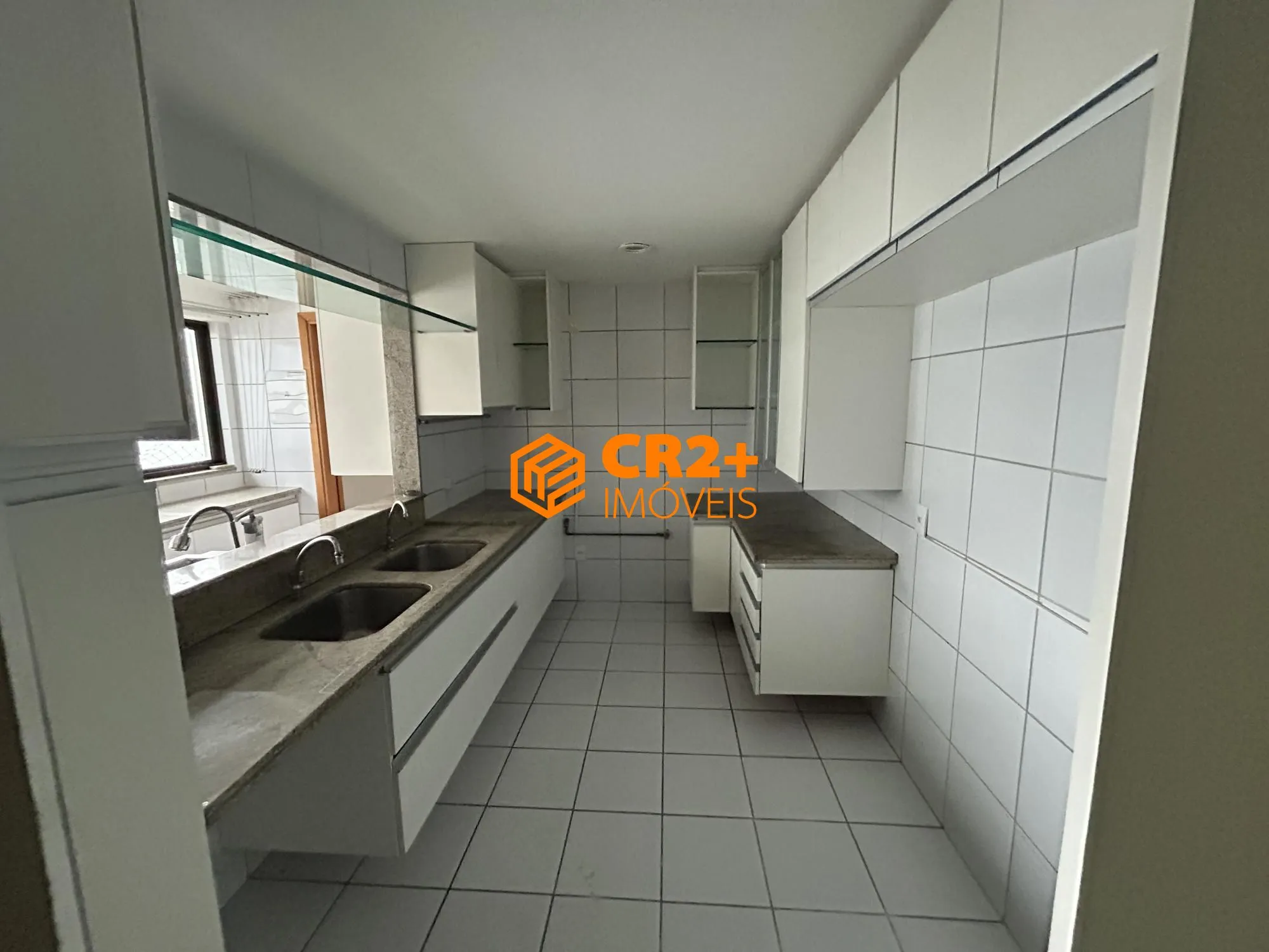 Imagem Alugo apartamento de LUXO na AV Boa Viagem no Pina - 4 suítes e 4 vagas- 275m²