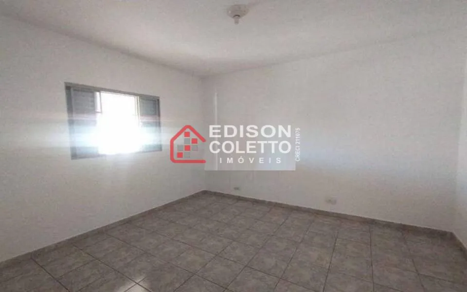 Imagem Charmosa Casa Reformada à Venda no Jardim São Paulo, Piracicaba!!