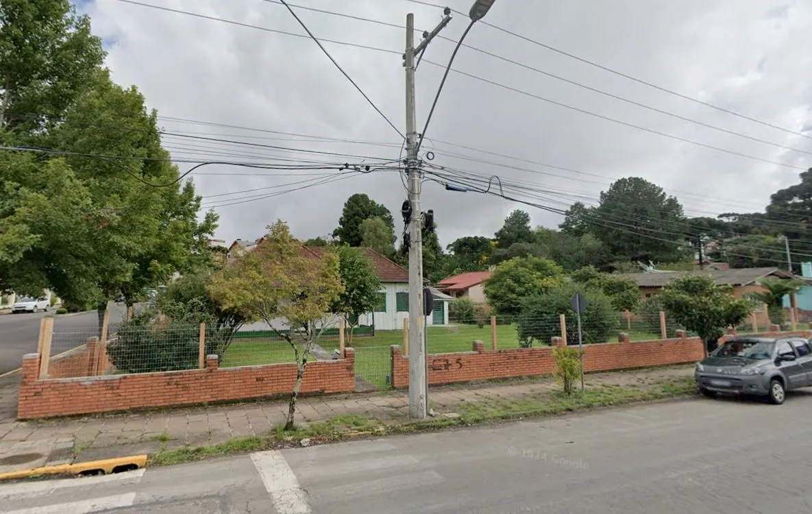 Imagem EXCELENTE OPORTUNIDADE PARA INVESTIR NOO CENTRO DE CANELA-RS