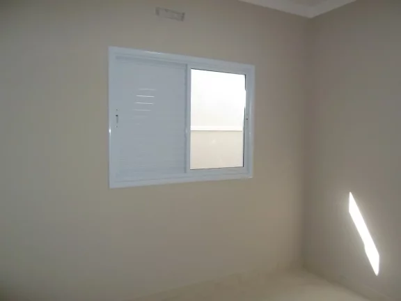 Imagem Vende-se casa no bairro Jardim Alice em Indaiatuba / São Paulo