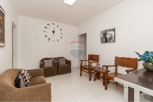 Imagem Casa Térrea a Venda 200m² 3 Dormitórios 4 Vagas Edícula maravilhosa