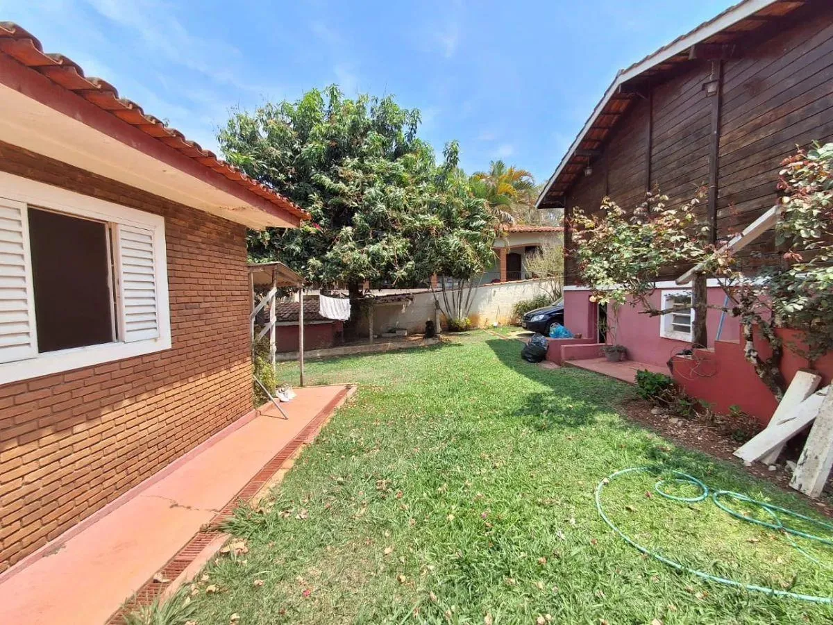 Imagem LINDA CASA EM CONDOMINIO EM SOCORRO - BAIRRO RECANTO DO BOSQUE COM 1.000M2 E PISCINA