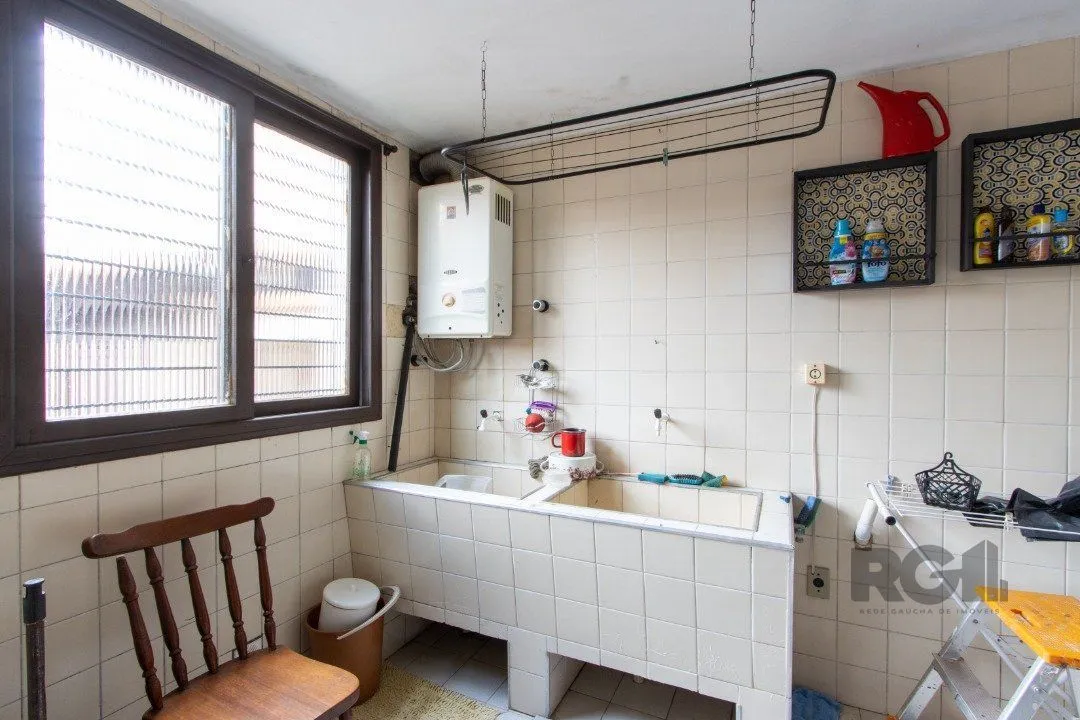 Imagem Casa para Venda - 200m², 3 dormitórios, sendo 1 suites, 3 vagas - Jardim Verde