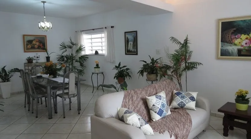 Imagem Casa para Locação 3 Quartos, 1 Suite, 2 Vagas, 313.6M², Jardim Santa Clara, Taubaté - SP
