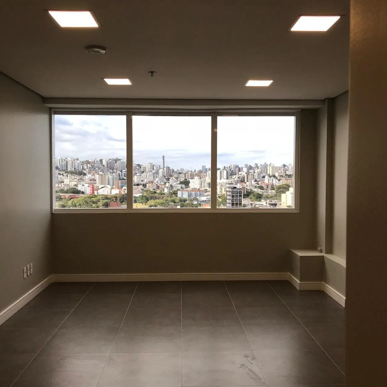 Imagem Conjunto/Sala para Venda - 38m², 0 dormitórios, Santana