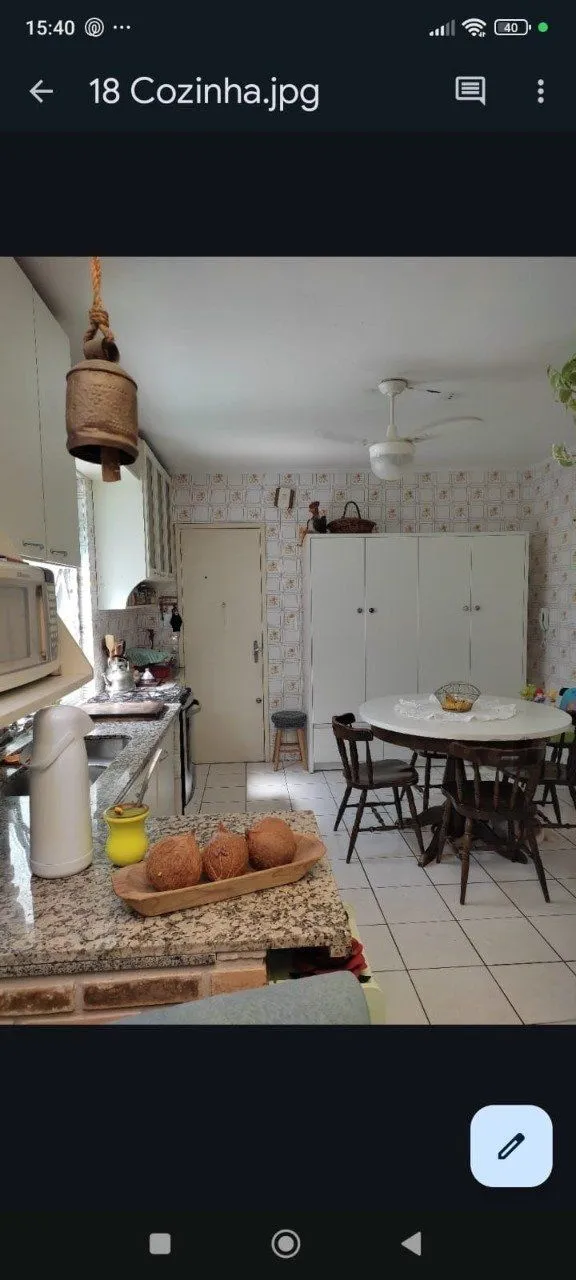 Imagem Apartamento de 130 m2,com 3 dormitórios e suíte, no bairro Jardim Botânico.