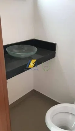 Imagem Sobrado à Venda com 90m², 2 dormitórios, 1 sala e 2 vagas!!!
