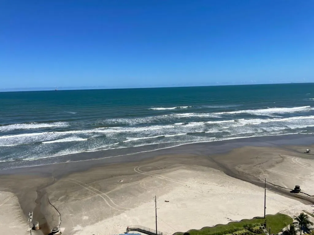 Foto do imóvel APARTAMENTO COM 120,00 m² - CAIÇARA - PRAIA GRANDE SP em RUA FLAUSINA DE OLIVEIRA ROSA, 103 - CAIÇARA, PRAIA GRANDE - SP