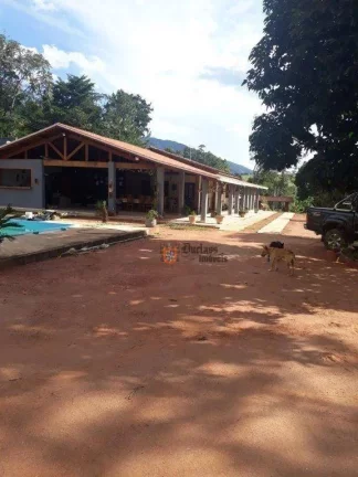Imagem Chácara com 3 dormitórios à venda, 3700 m² por R$ 1.080.000,00 - Do Barreiro - Extrema/MG