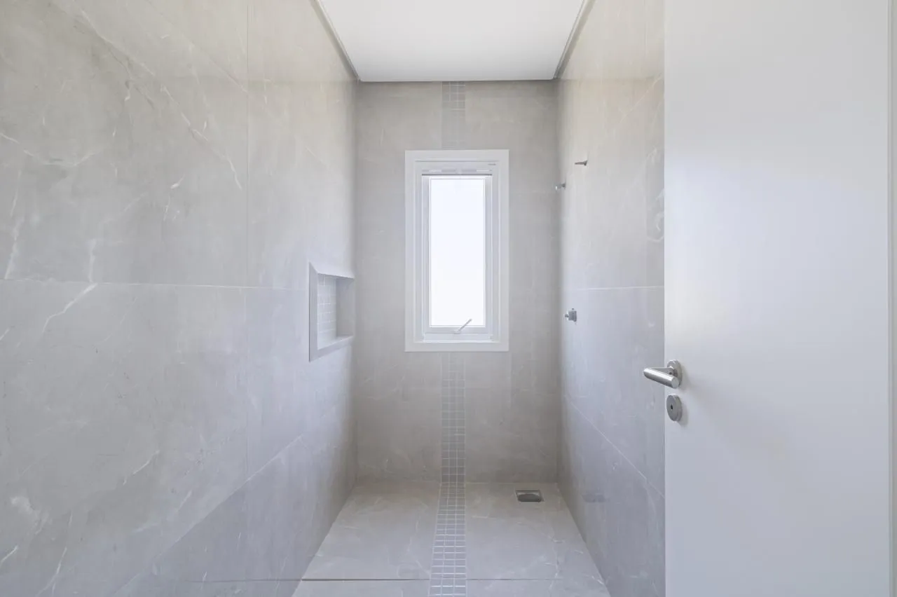 Imagem Casa de condomínio à venda em Torres, Centro, com 4 quartos, 260m2