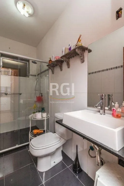 Imagem Casa para Venda - 490m², 3 dormitórios, sendo 1 suites, Floresta