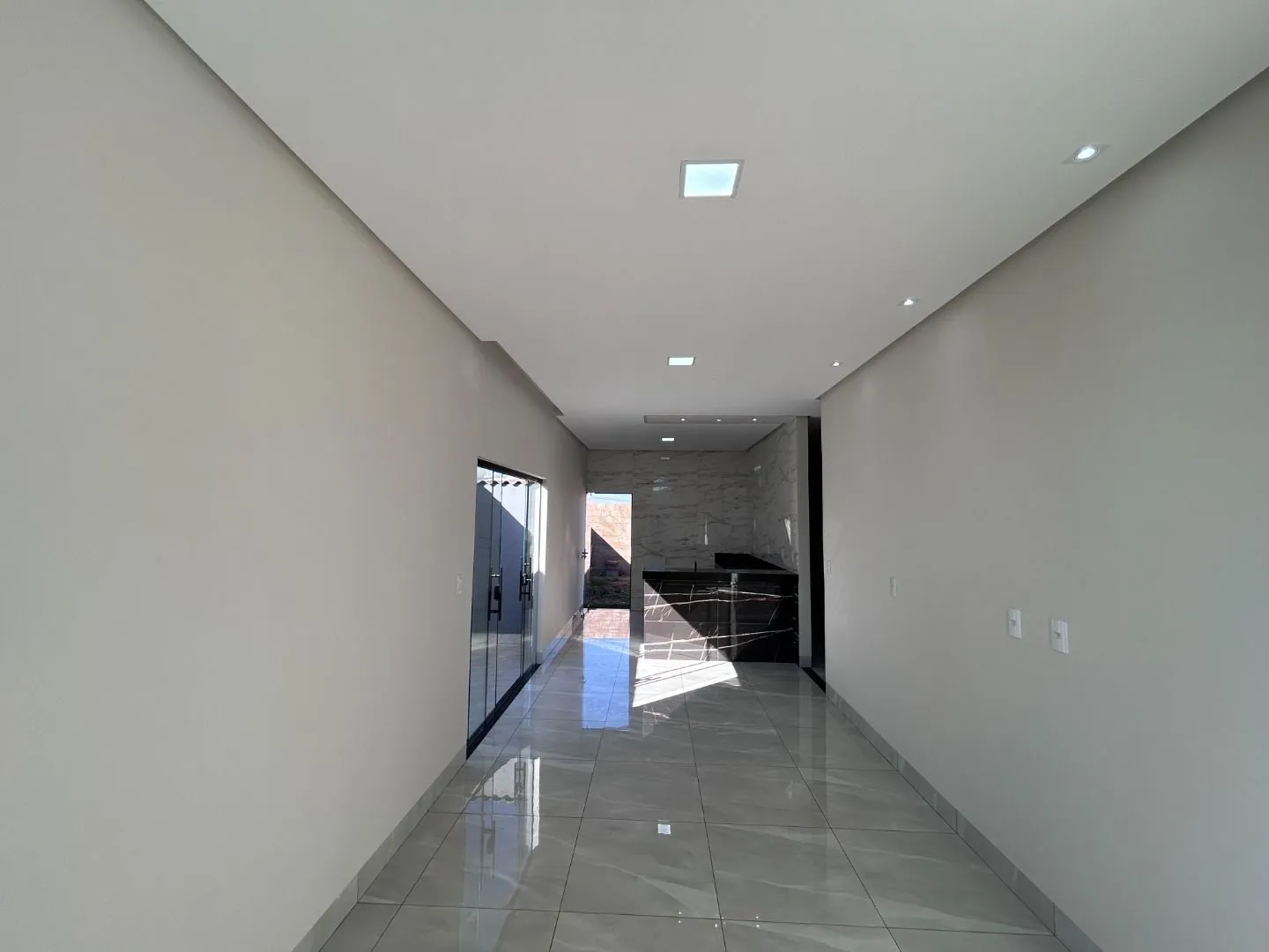 Imagem Casa com 2 dormitórios à venda, 100 m² por R$ 410.000,00 - Afonso Queiroz - Patos de Minas/MG