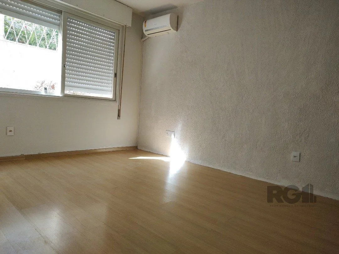 Imagem Apartamento Garden, 2 quartos, 1 suite, 2 banheiros, dependência de empregada - Bairro Petrópolis