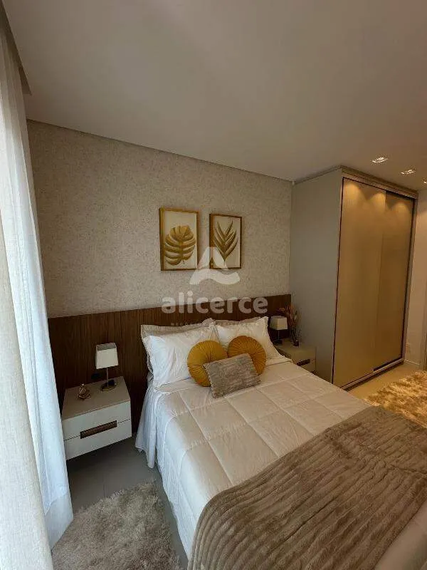 Imagem Apartamento à venda l 3 Dormitórios, 1 suíte l 92,92m² l Capoeiras - Florianópolis/SC