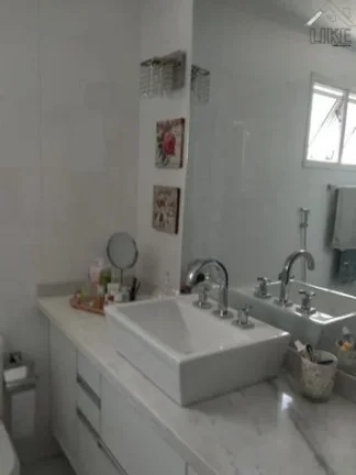 Imagem Apartamento 4 Dormitórios / Vila Adyanna