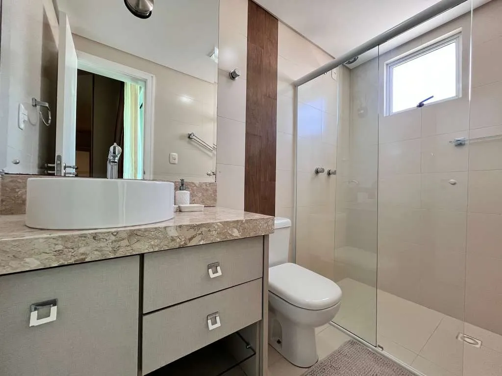 Imagem Apartamento à venda com 194m2 por R$ 2.950.000,00