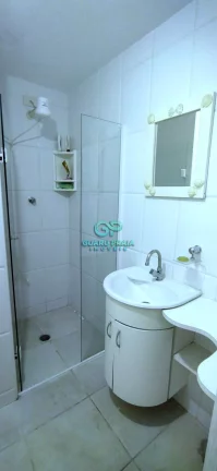 Imagem 2 dormitórios, 2 banheiros, sala para 2 ambientes, cozinha, área de serviço, 1 vaga de garagem