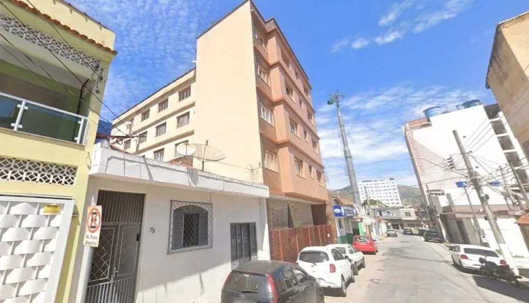 Imagem Oportunidade Única: Prédio Residencial com Projeto para Hotel de 124 Suítes e Restaurante com Vista Panorâmica