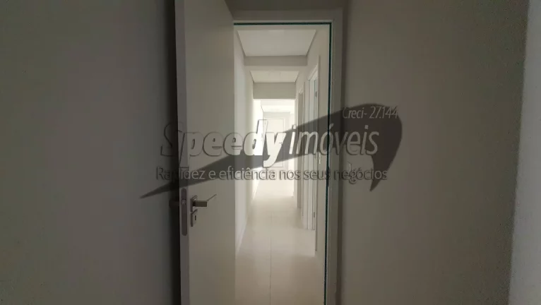 Imagem Apartamento 2 dormitórios em Santos, próximo á praia.