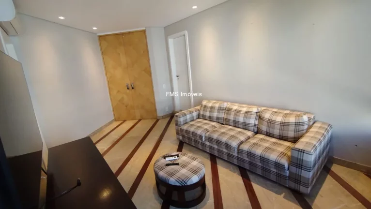 Imagem Aluga Cobertura Duplex no Real Parque, com 3 suítes, 3 salas, 6 banheiros, 6 vagas, 490m².