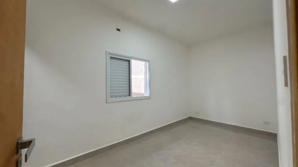 Imagem CASA COM 70,00 m² - MIRIM - PRAIA GRANDE SP