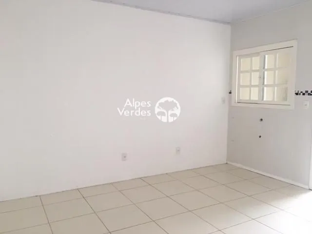 Imagem Vende-se Casa geminada localizada no bairro Sander - Três Coroas/RS 59,90m2