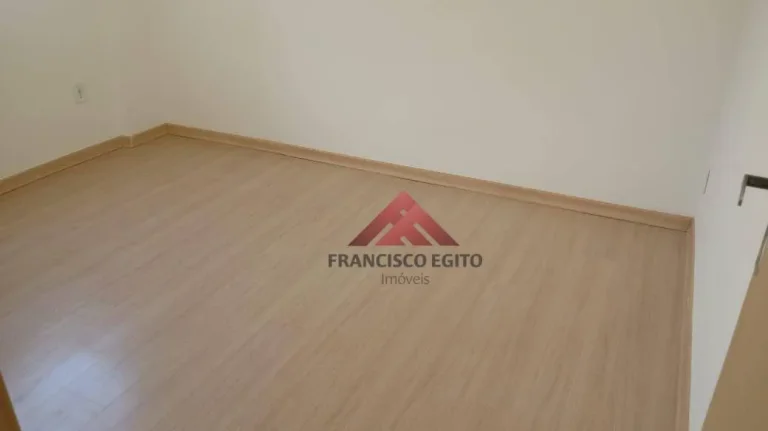 Imagem Apartamento para locação com sala 02 quartos e vaga de garagem em Santa Rosa,condução na porta,proximo a todo comercio do largo marrão,colado ao super