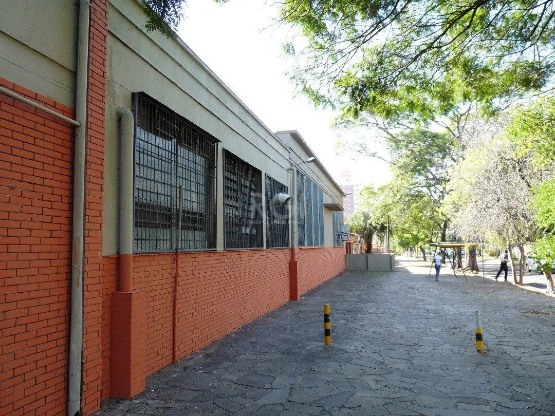 Imagem Depósito/Pavilhão para Venda - 5.686,00m², 0 dormitórios, Sarandi