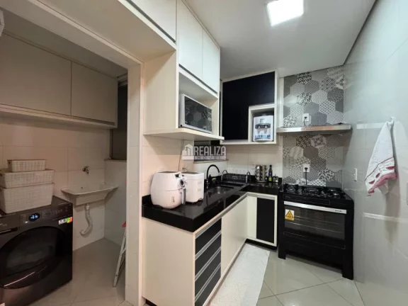 Imagem Apartamento de 2 dormitórios no Edifício Patagônia II, no bairro Jardim Novo Horizonte - Uberaba
