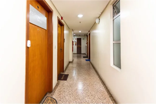 Imagem Sala para venda no bairro Floresta em Porto Alegre