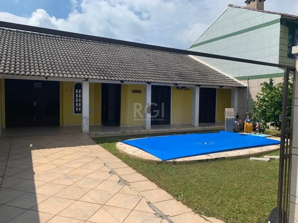 Imagem Casa para Venda - 179m², 4 dormitórios, sendo 1 suites, 3 vagas - Centro
