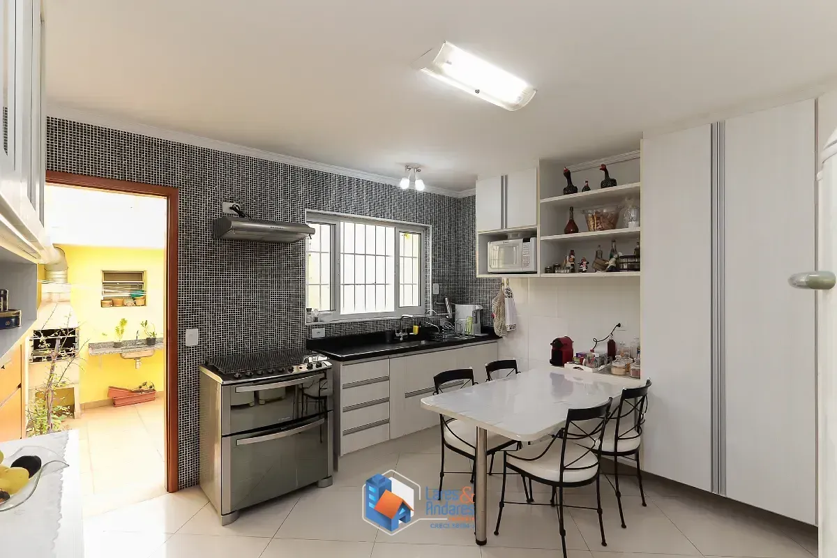 Imagem Casa para venda em Parque da Lapa com 2 quartos, 105m²