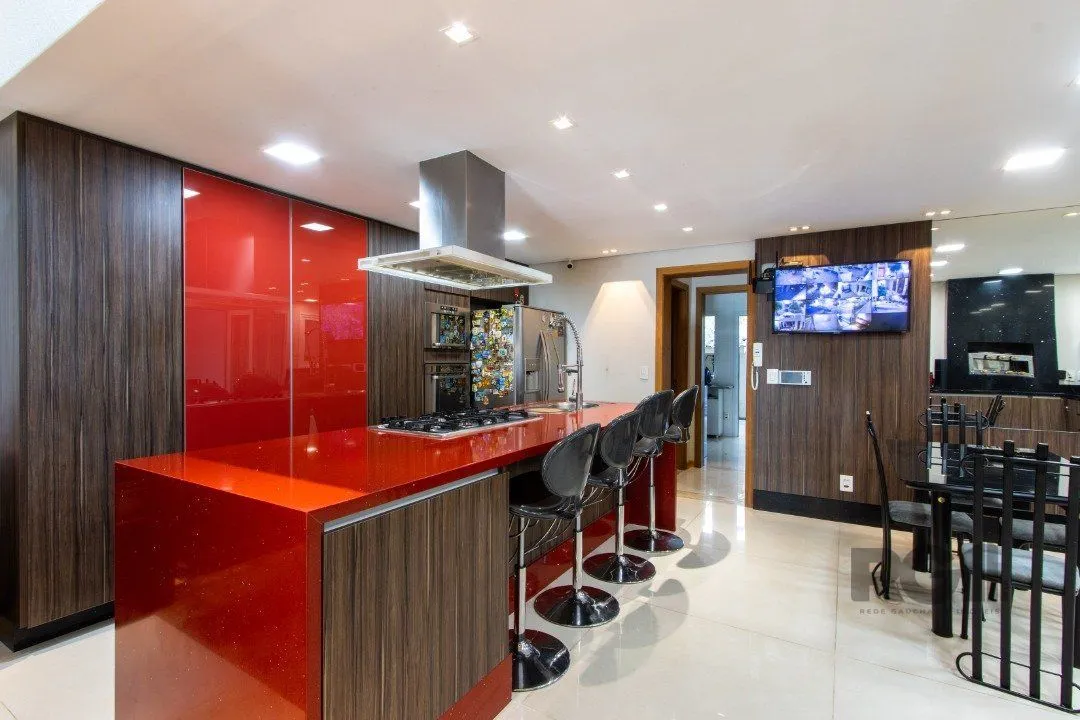 Imagem Casa com 5 suites com area privativa 714,00