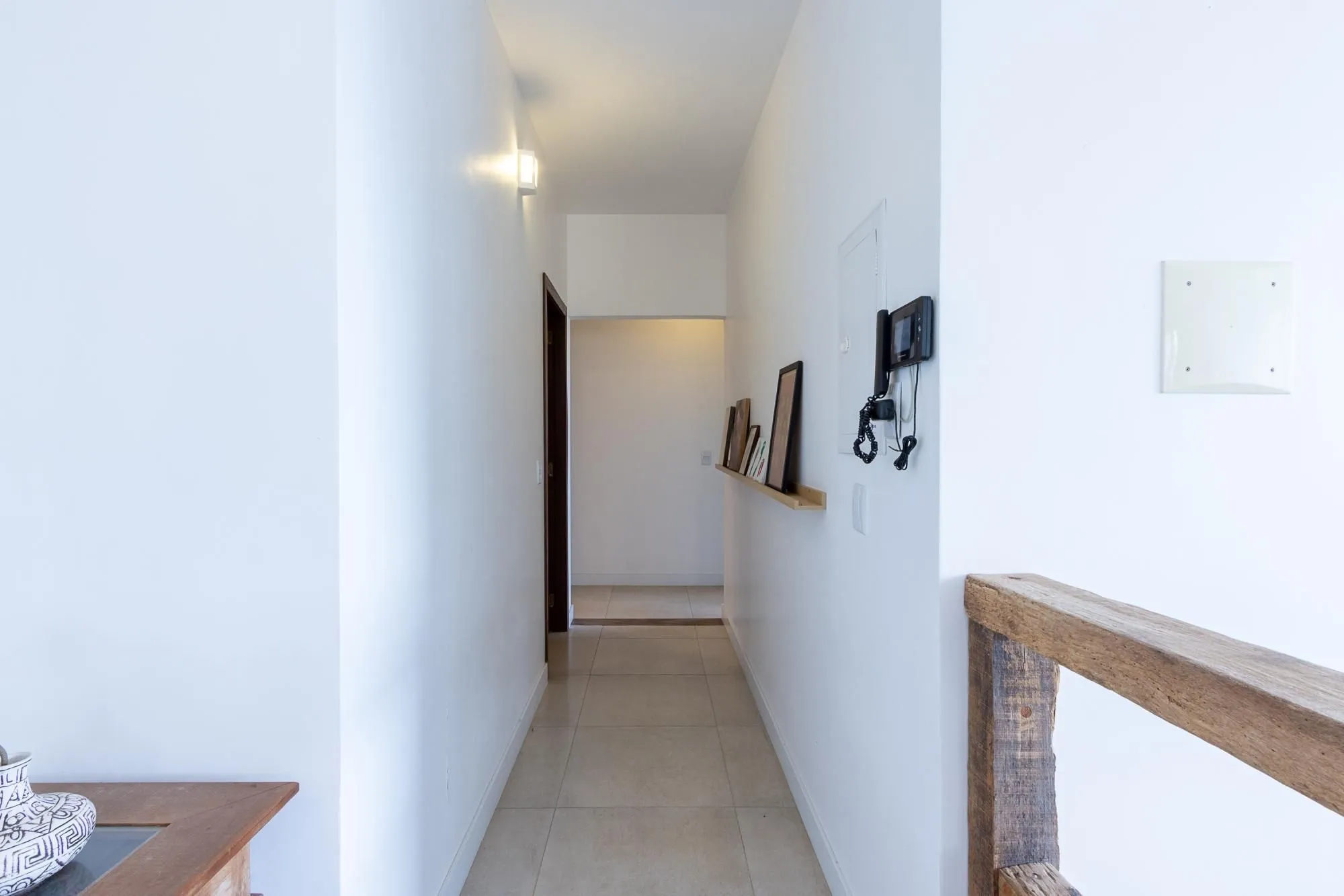 Imagem Casa com 6 quartos à venda bairro Espírito Santo, Porto Alegre.