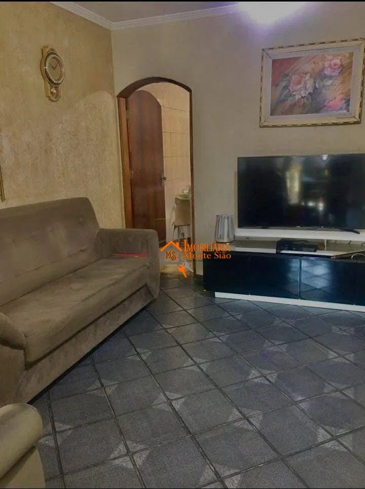 Imagem Sobrado a Venda no Bairro Jardim moreira bem proximo ao Shopping Maia