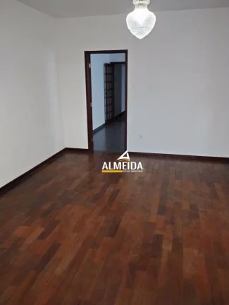 Imagem Casa com 2 dormitórios à venda, 143 m² por R$ 550.000,00 - Bela Vista - Rio Claro/SP