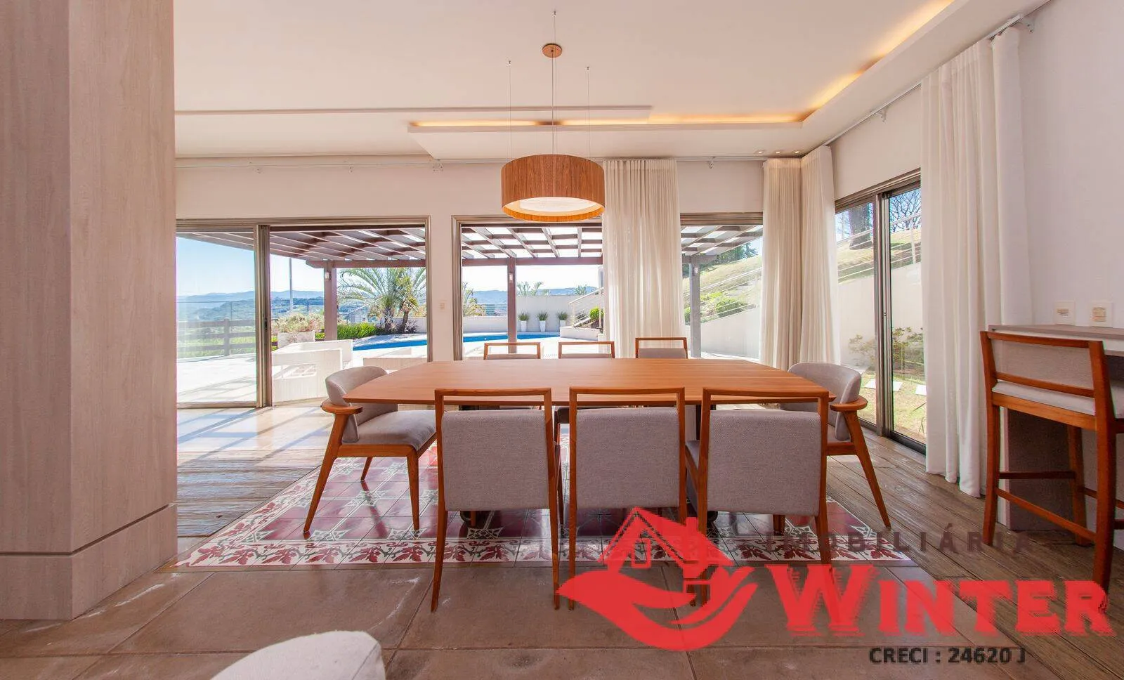 Imagem Casa de Alto Padrão com 430 m2 mobiliada em Bom Principio.