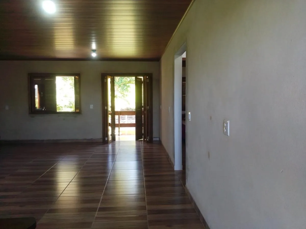 Imagem Chácara para Venda em Santo Antônio da Patrulha / RS no bairro Pinheirinhos